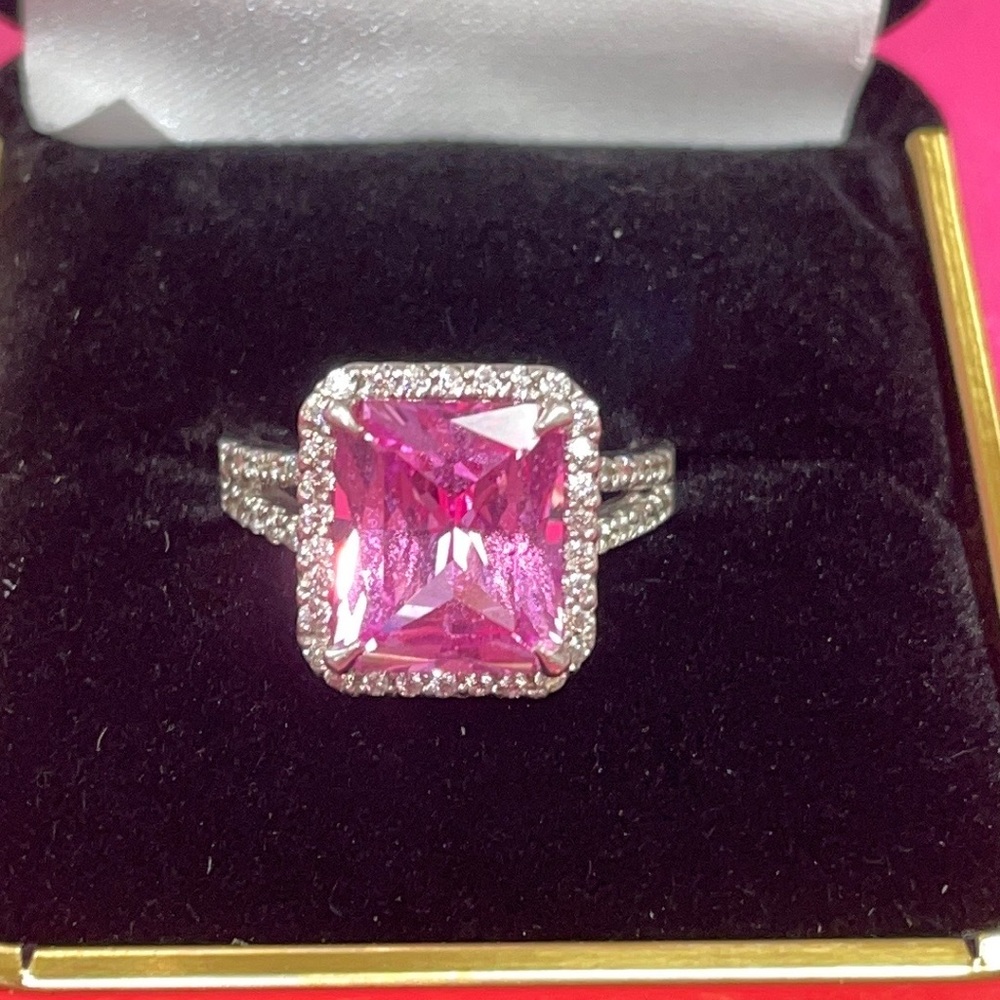 Pink Topaz Ring - Picture 2 of 13